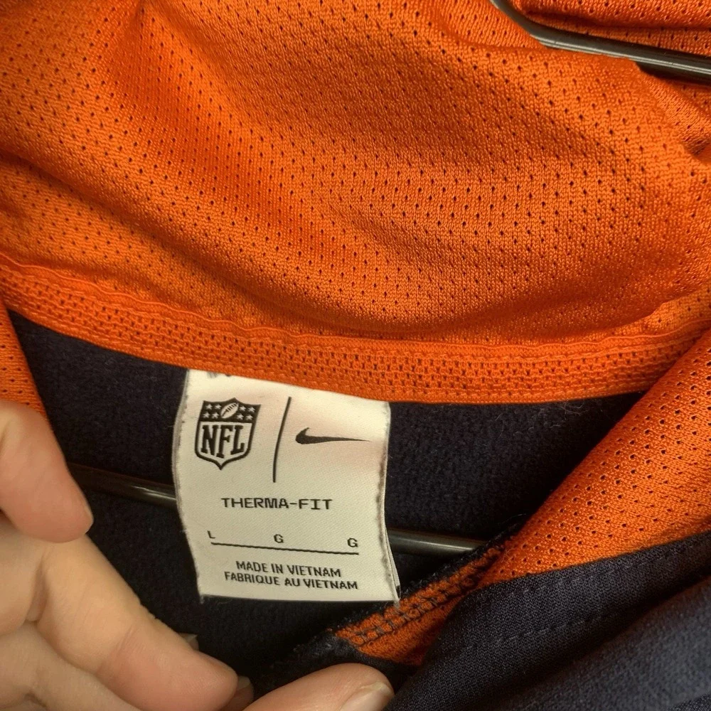 Chicago Bears Hoodie Mens Small S Nike Therma Fit Sweatshirt Fleece Swoosh Check